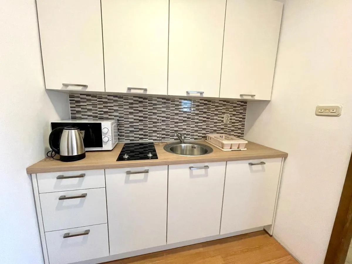 Villa Julie Jadranovo Apartment
